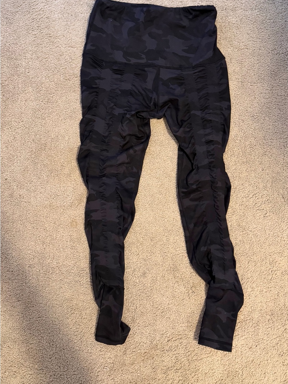 Sweetflexx Resistance Band Leggings - Black Camo